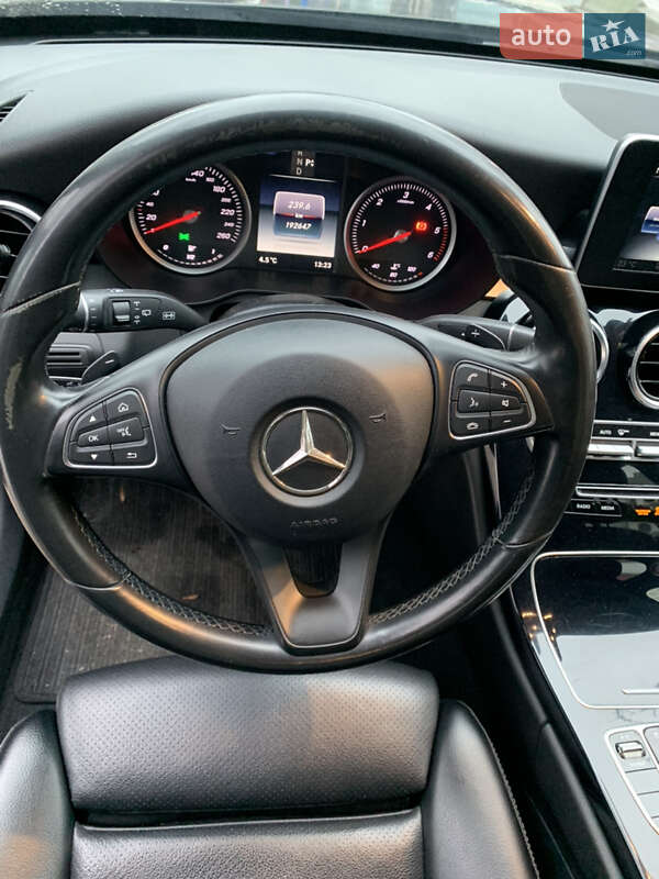 Універсал Mercedes-Benz C-Class 2015 в Києві