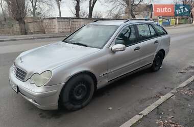 Универсал Mercedes-Benz C-Class 2003 в 