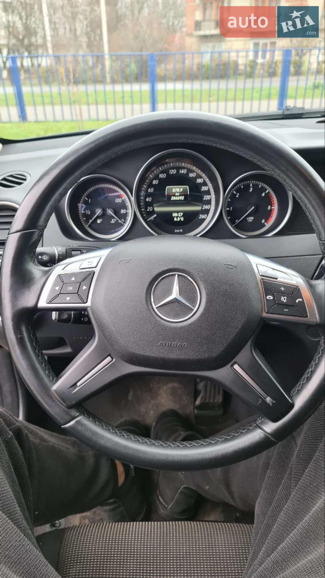2012 Mercedes-Benz C-klasse - мініатюра 13