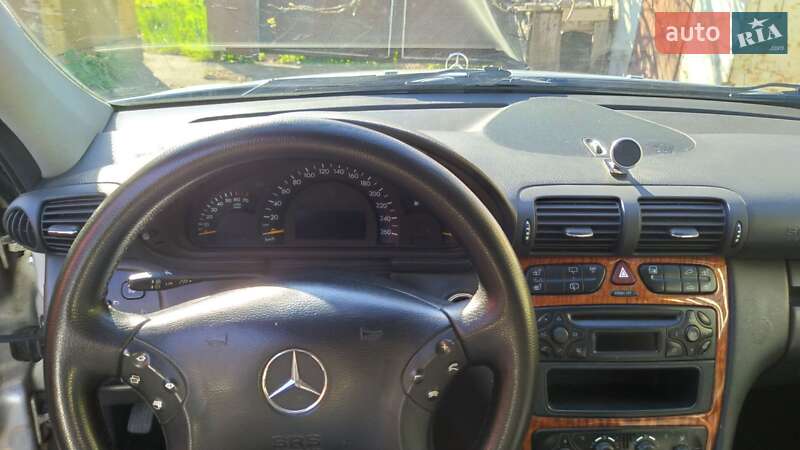 Универсал Mercedes-Benz C-Class 2002 в Ракитном
