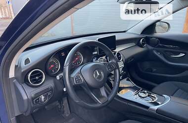 Универсал Mercedes-Benz C-Class 2018 в Киеве