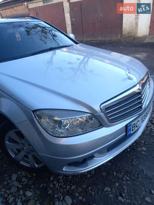 Универсал Mercedes-Benz C-Class 2007 в Стрые
