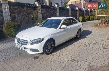 Седан Mercedes-Benz C-Class 2015 в Львове