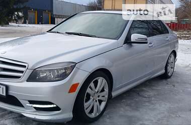 Седан Mercedes-Benz C-Class 2011 в Кривому Розі