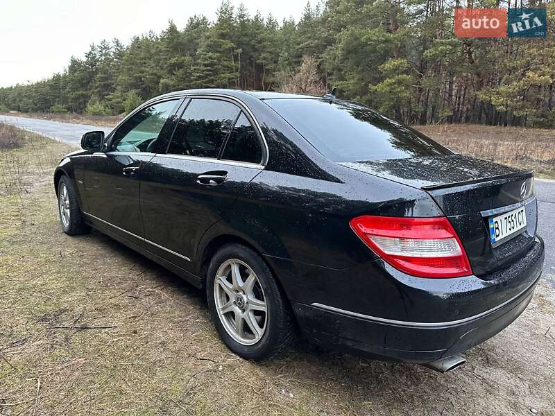 Седан Mercedes-Benz C-Class 2008 в Кременчуці