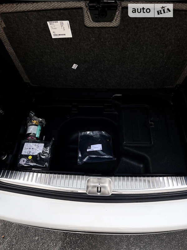 Універсал Mercedes-Benz C-Class 2019 в Вишгороді