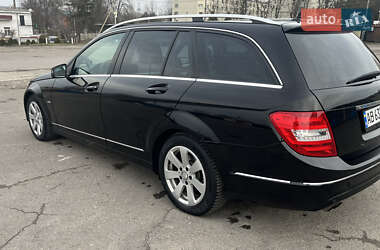 Универсал Mercedes-Benz C-Class 2011 в Ладыжине