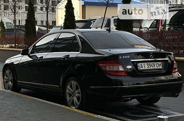 Седан Mercedes-Benz C-Class 2010 в Буче