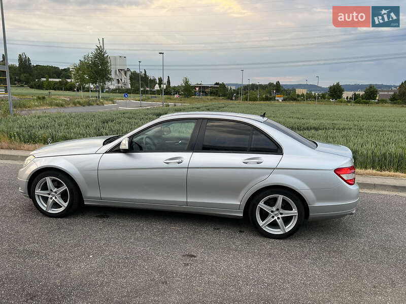Седан Mercedes-Benz C-Class 2007 в Харкові