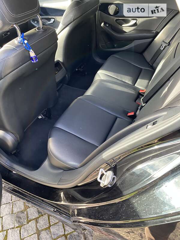 Универсал Mercedes-Benz C-Class 2015 в Кривом Роге