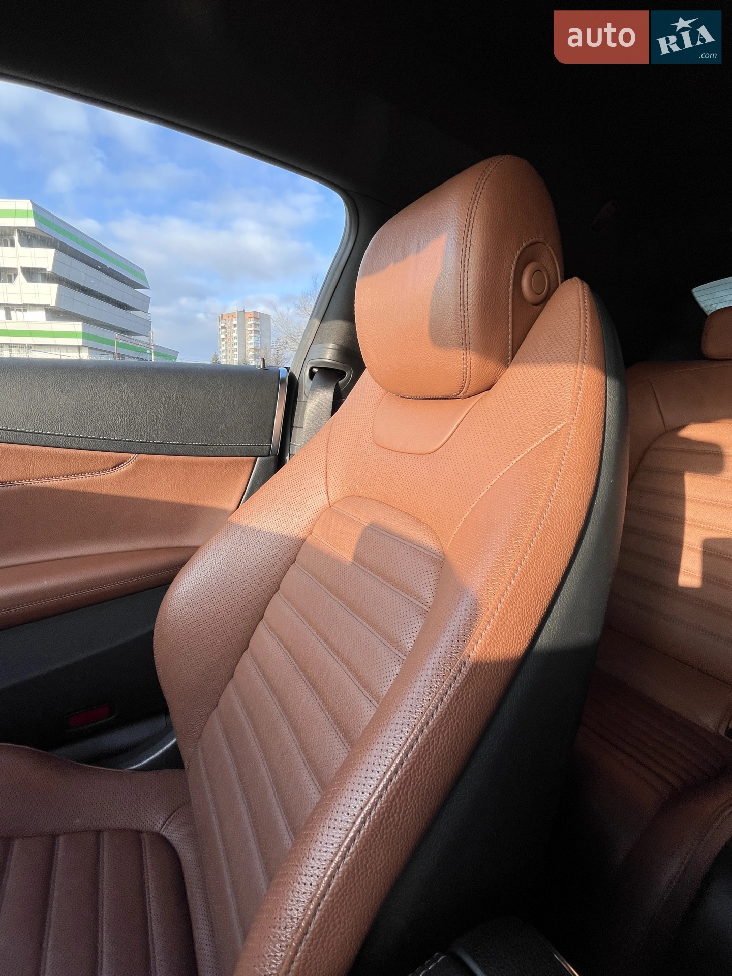 Mercedes-Benz C-Class 2016 VIN WDD2053041F348226 фото оголошення 37 з 61