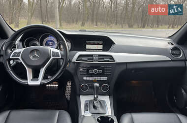 Седан Mercedes-Benz C-Class 2013 в Запорожье