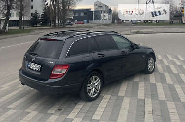 Універсал Mercedes-Benz C-Class 2010 в Львові