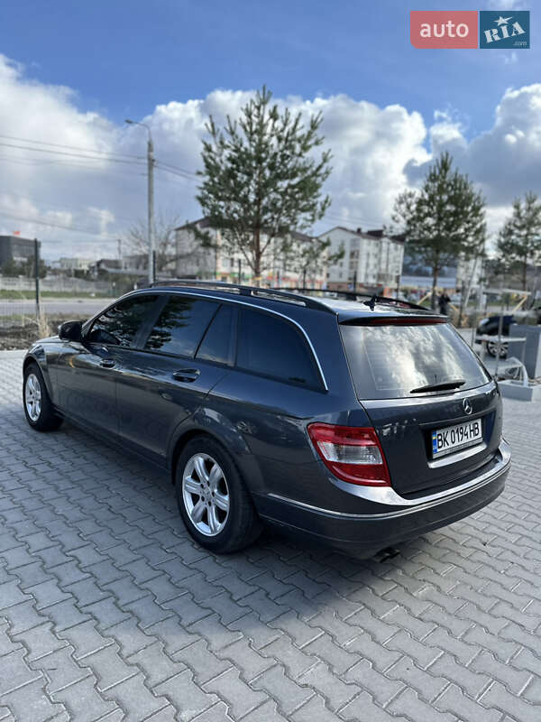 Универсал Mercedes-Benz C-Class 2008 в Ровно