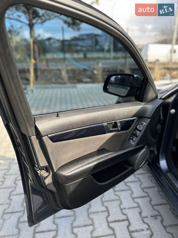 Универсал Mercedes-Benz C-Class 2008 в Ровно