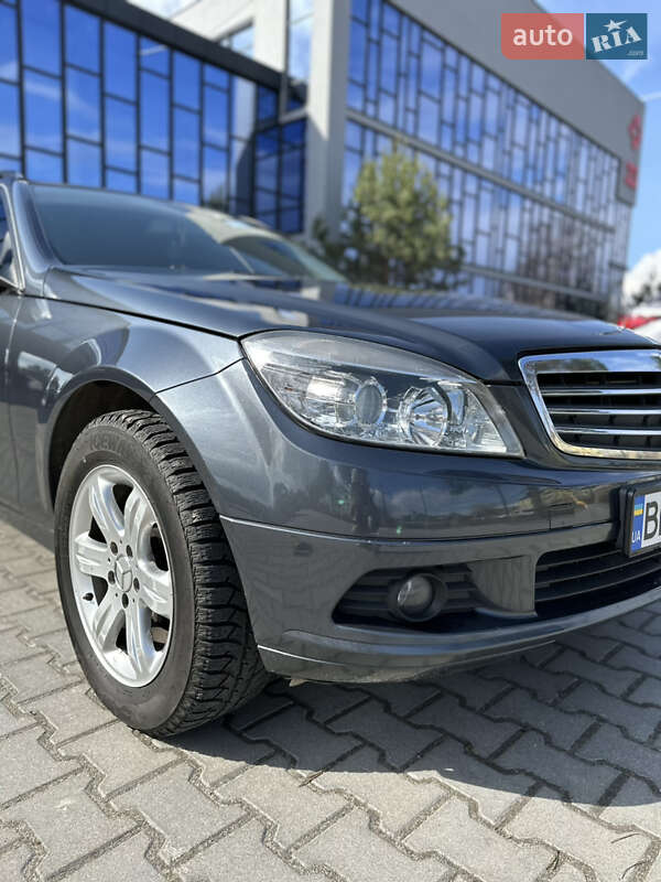 Универсал Mercedes-Benz C-Class 2008 в Ровно