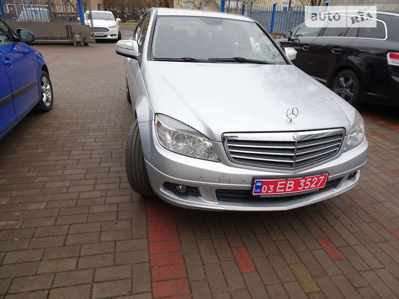 Седан Mercedes-Benz C-Class 2008 в Решетилівці