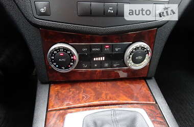 Седан Mercedes-Benz C-Class 2008 в 