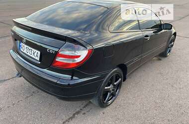 Купе Mercedes-Benz C-Class 2004 в Ужгороді