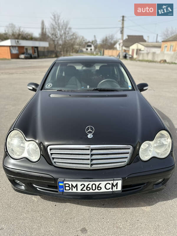 Седан Mercedes-Benz C-Class 2006 в Охтирці