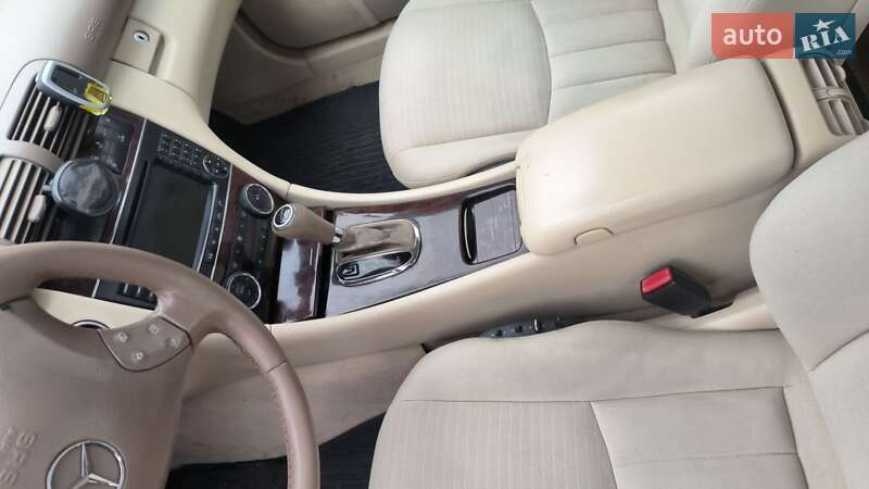 Седан Mercedes-Benz C-Class 2004 в Житомире