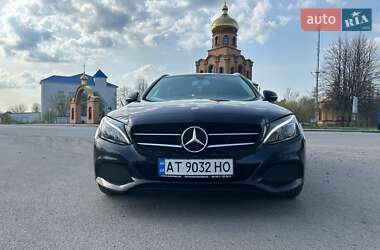 Універсал Mercedes-Benz C-Class 2015 в 