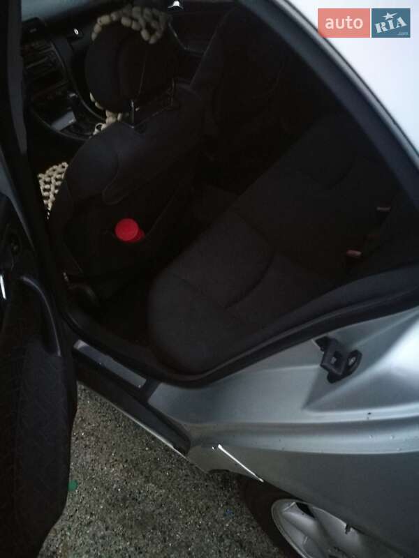 Седан Mercedes-Benz C-Class 2001 в Белой Церкви фото 26 Седан Mercedes-Benz C-Class 2001 в Белой Церкви