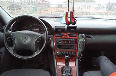 Седан Mercedes-Benz C-Class 2003 в Одессе