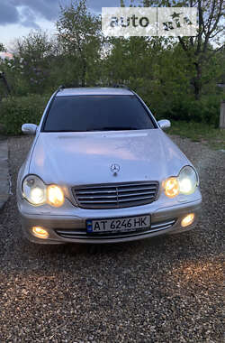 Універсал Mercedes-Benz C-Class 2005 в Косові