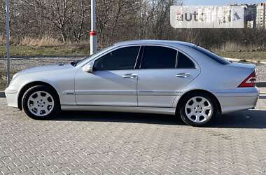 Седан Mercedes-Benz C-Class 2005 в Хмельницькому