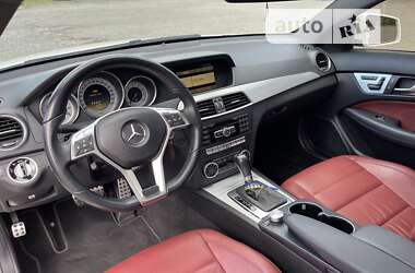 Купе Mercedes-Benz C-Class 2012 в Києві