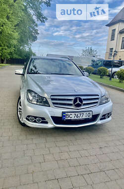 Универсал Mercedes-Benz C-Class 2011 в Стрые