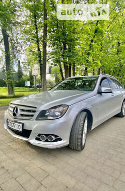 Универсал Mercedes-Benz C-Class 2011 в Стрые