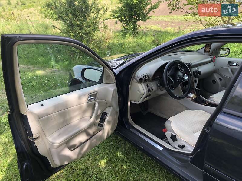 Седан Mercedes-Benz C-Class 2001 в Городенке фото 8 Седан Mercedes-Benz C-Class 2001 в Городенке