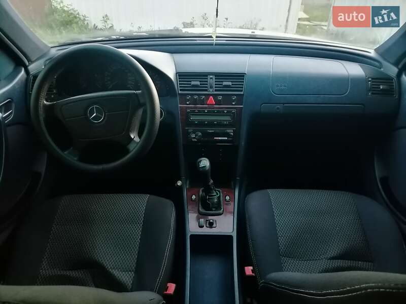 Седан Mercedes-Benz C-Class 1999 в Харькове
