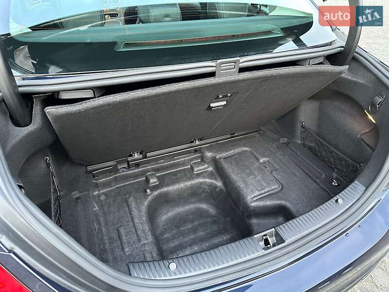 Седан Mercedes-Benz C-Class 2021 в Жовкве
