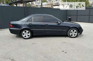 Седан Mercedes-Benz C-Class 2001 в Тернополе