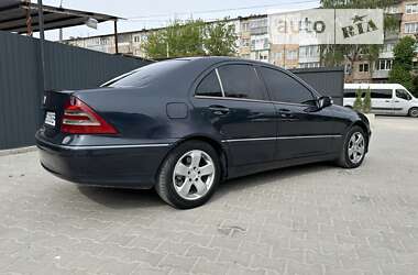 Седан Mercedes-Benz C-Class 2001 в Тернополе