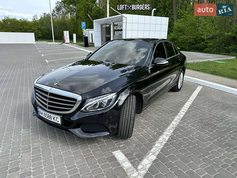 Седан Mercedes-Benz C-Class 2014 в Киеве