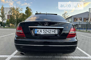 Седан Mercedes-Benz C-Class 2012 в Києві