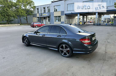 Седан Mercedes-Benz C-Class 2010 в Киеве