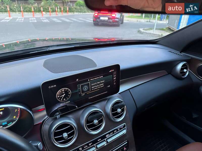 Седан Mercedes-Benz C-Class 2018 в Киеве