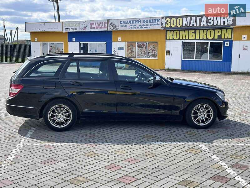Универсал Mercedes-Benz C-Class 2008 в Житомире