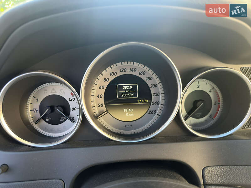 Купе Mercedes-Benz C-Class 2011 в Каменец-Подольском
