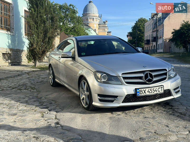Купе Mercedes-Benz C-Class 2011 в Каменец-Подольском
