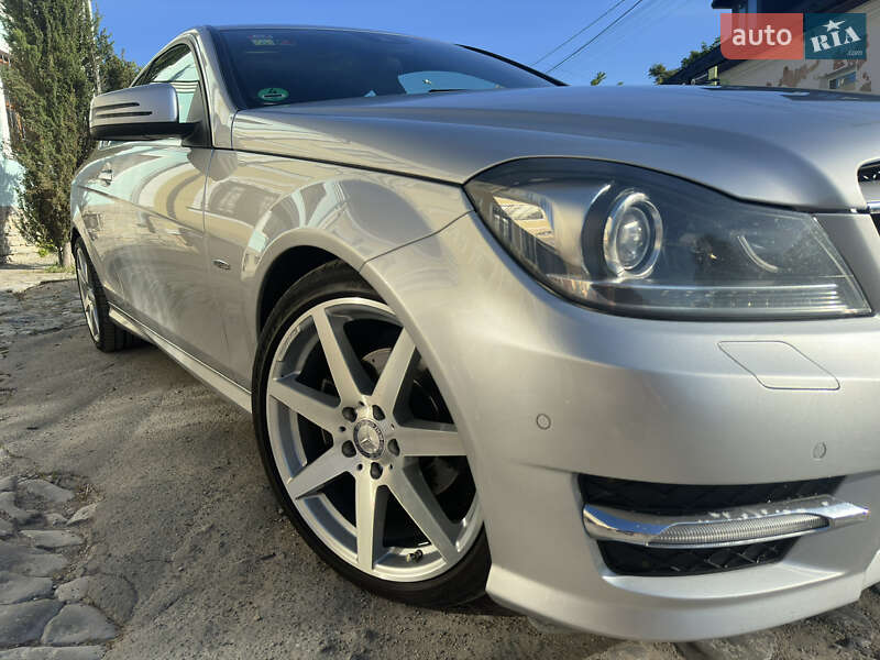 Купе Mercedes-Benz C-Class 2011 в Каменец-Подольском