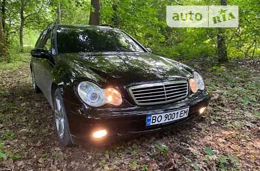 Універсал Mercedes-Benz C-Class 2002 в Чорткові