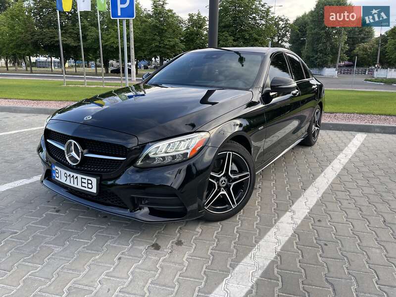 Седан Mercedes-Benz C-Class 2021 в Киеве