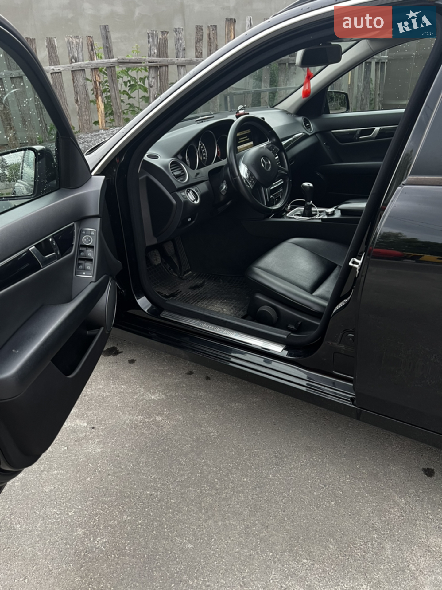 2011 Mercedes-Benz C-klasse - мініатюра 9