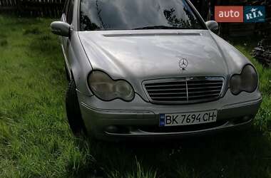 Седан Mercedes-Benz C-Class 2001 в 